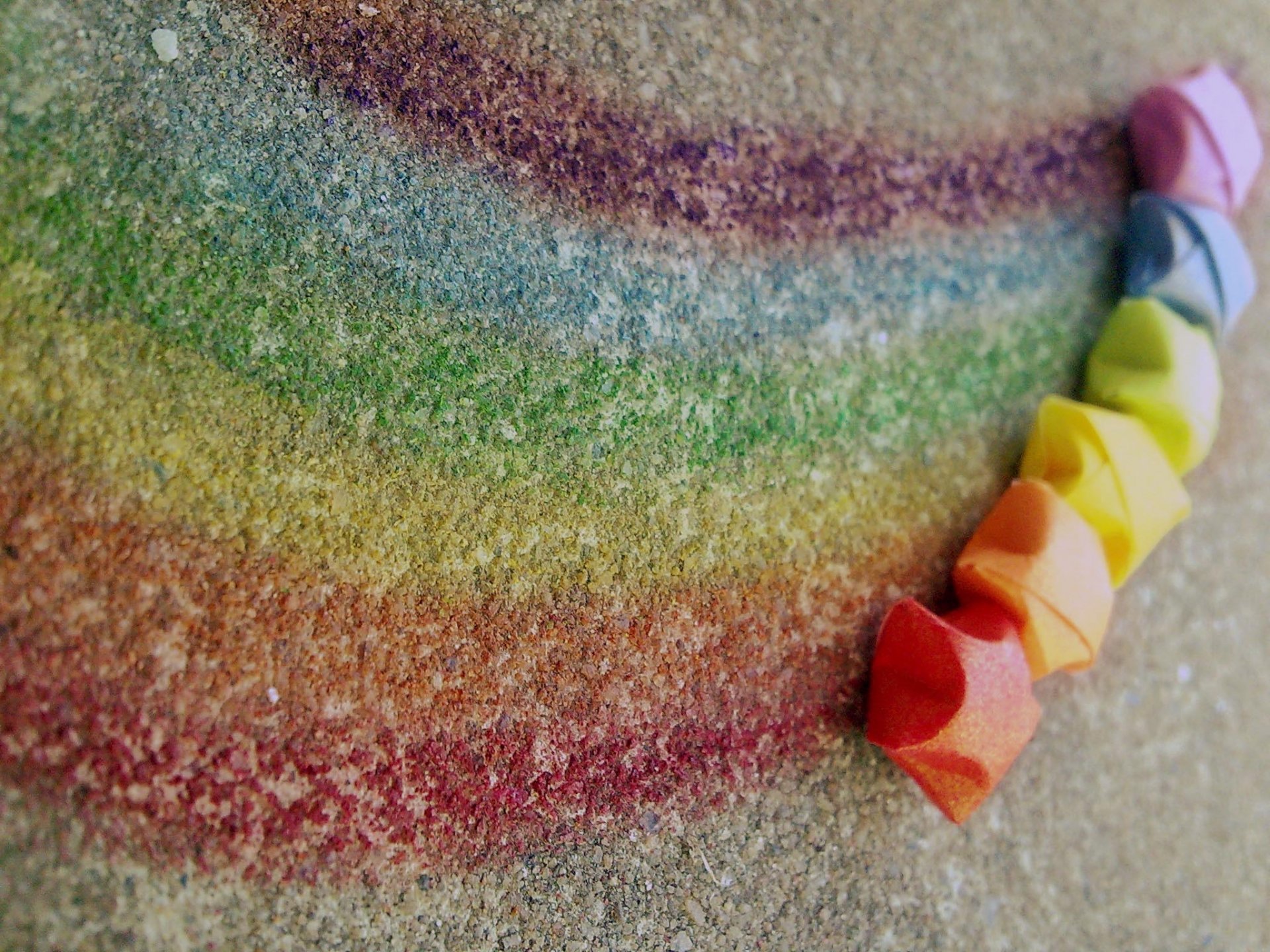 arc-en-ciel craie multicolore macro créatif couleurs lignes astérisques