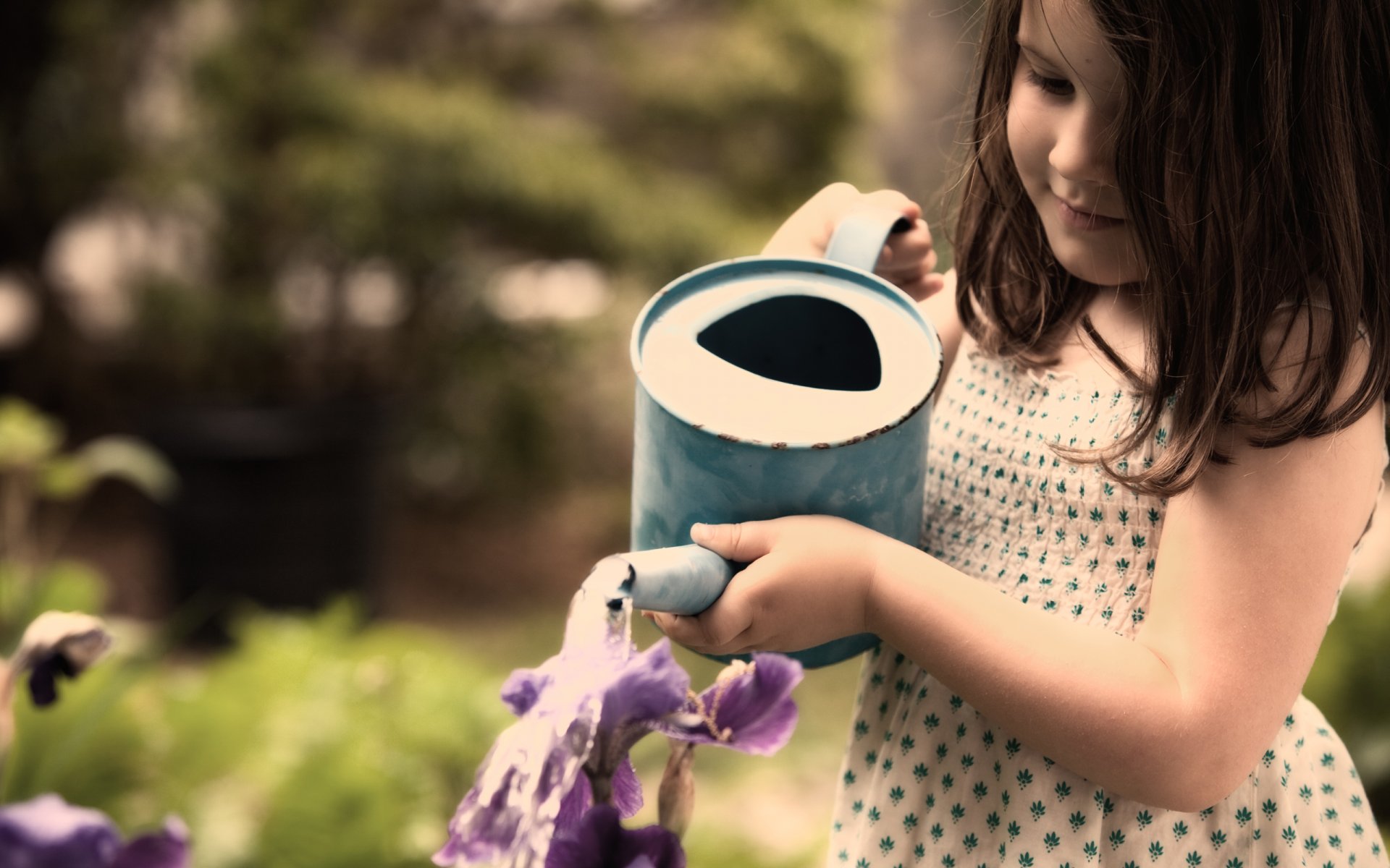 umore ragazze ragazza ragazze bambini ragazza bambini bambini gioia felicità vestito abiti estate freschezza acqua