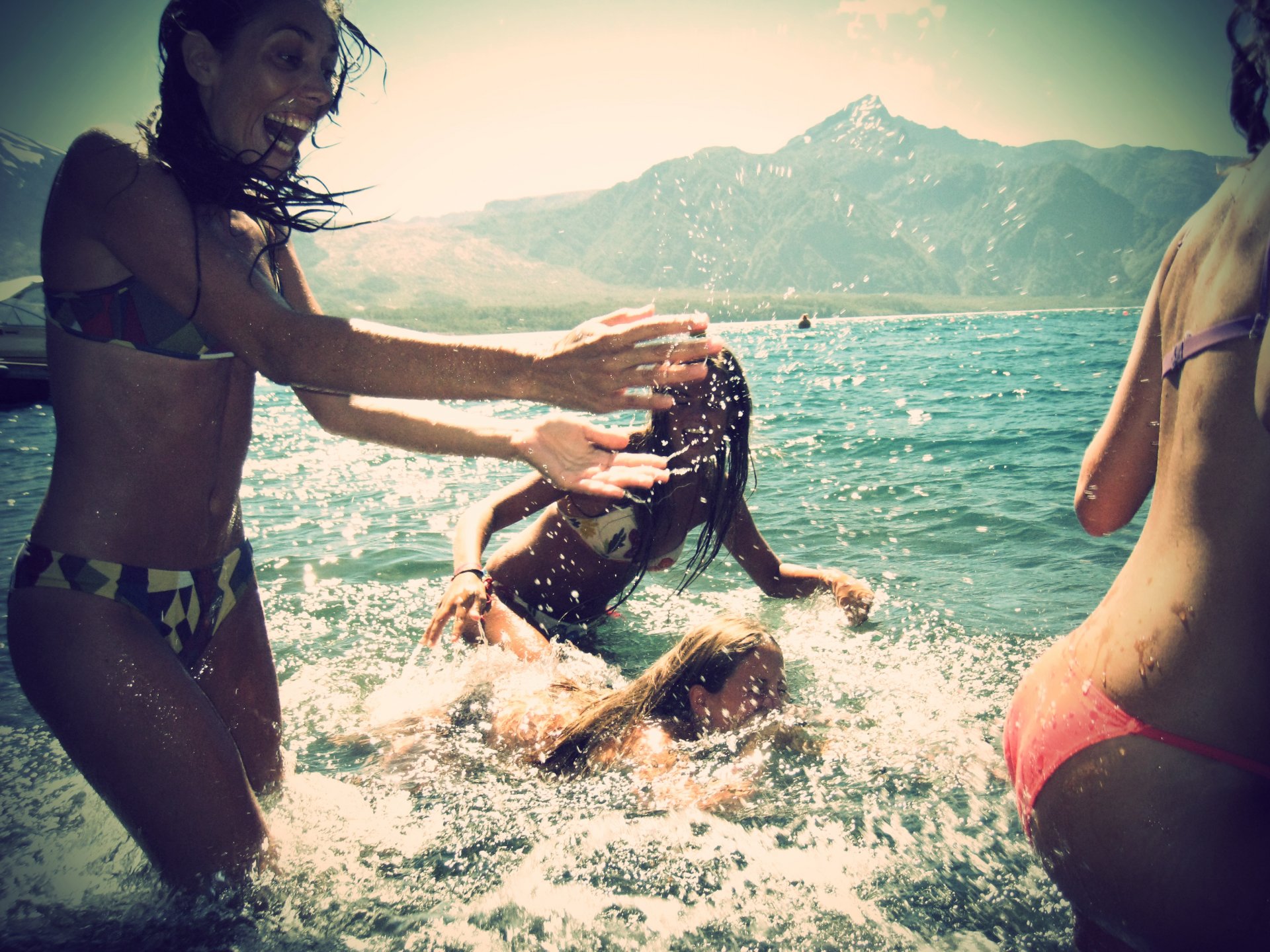 ummer sea spray fun smile