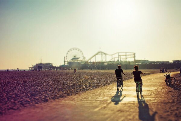 Promenade du soir sur la plage