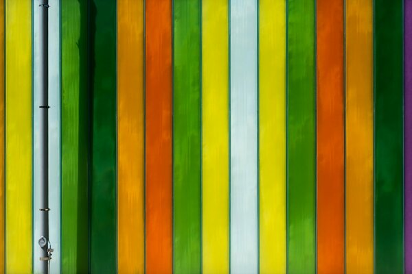 Colored stripes with a predominance of green