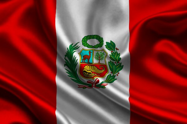 La bandera roja y blanca muestra el escudo de armas del Perú