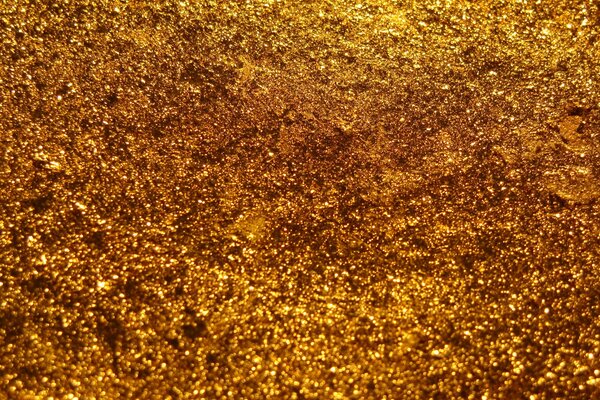 Golden crystals shine and shimmer