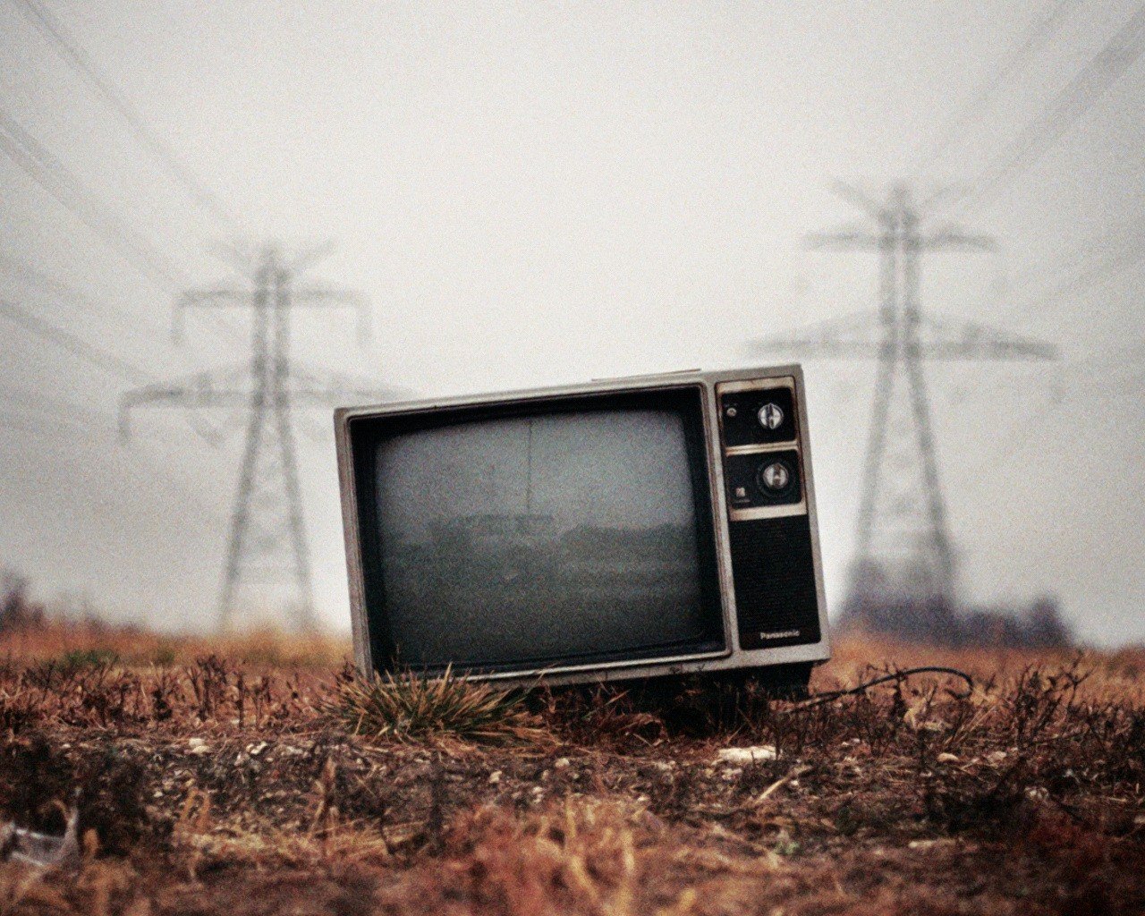 tv set loneliness abstratsiya