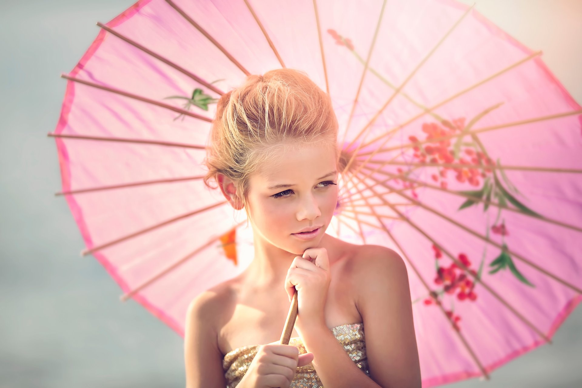 fille en rose fille parapluie julia altork