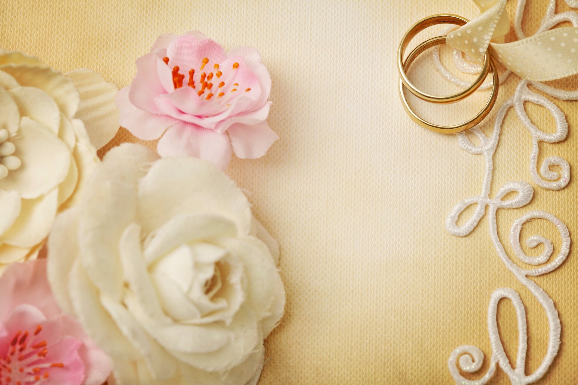 boda fondo flores anillo encaje anillos