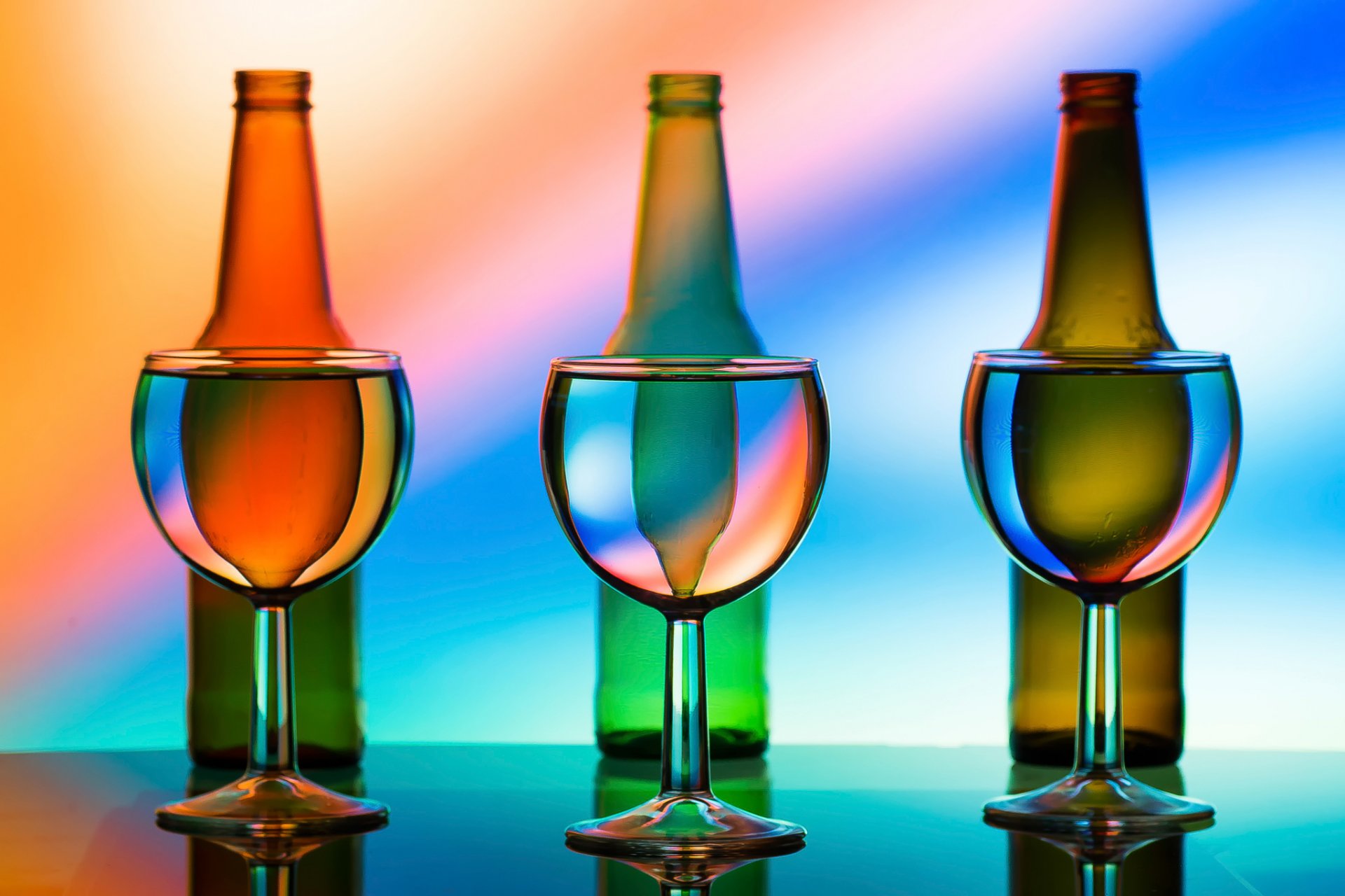 bouteilles verres à vin verre lumière couleur lignes