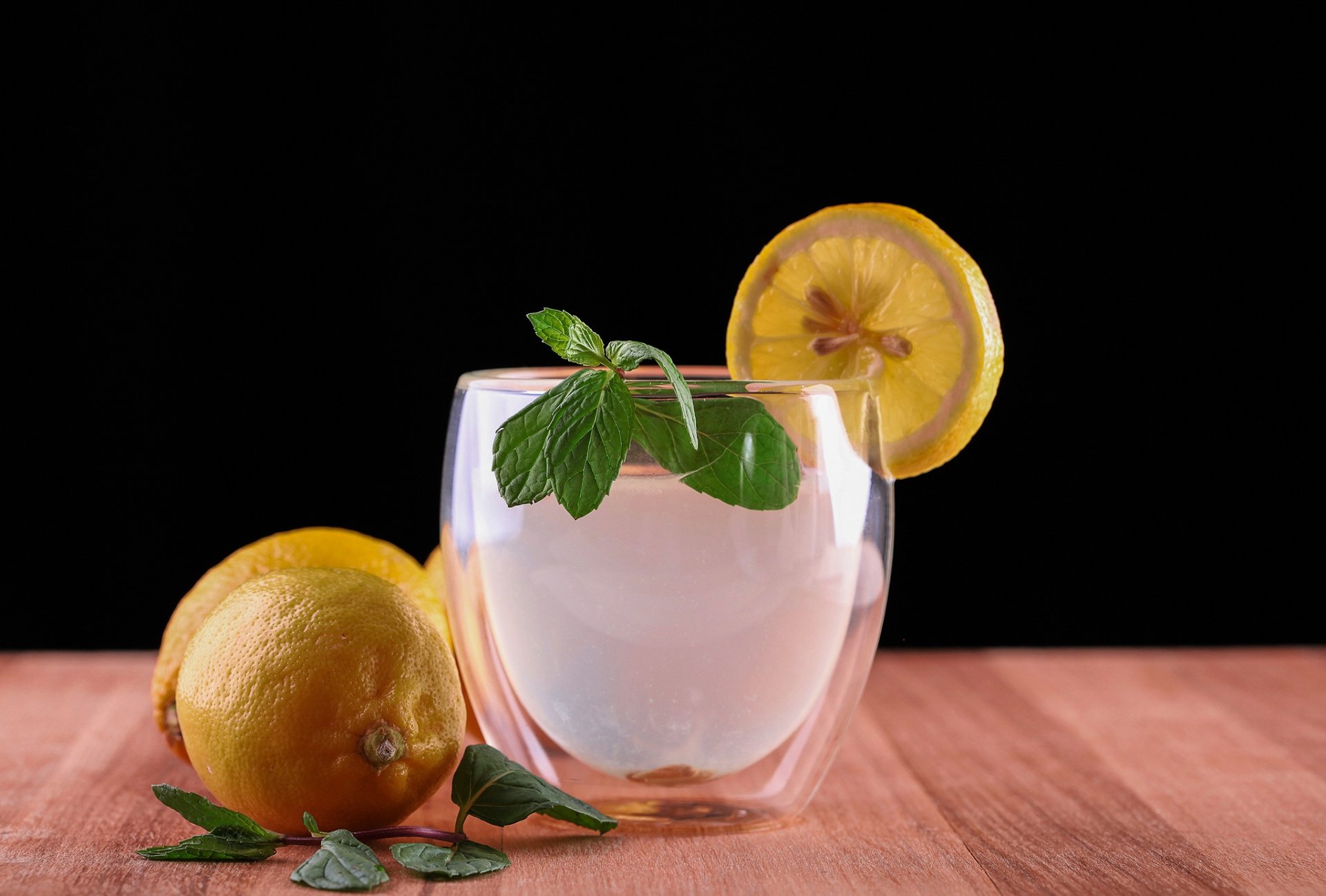 limone con menta cocktail freschezza