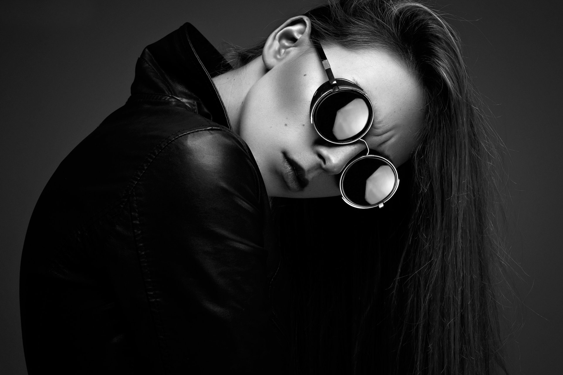 chloé ynot photographe chica gafas chaqueta