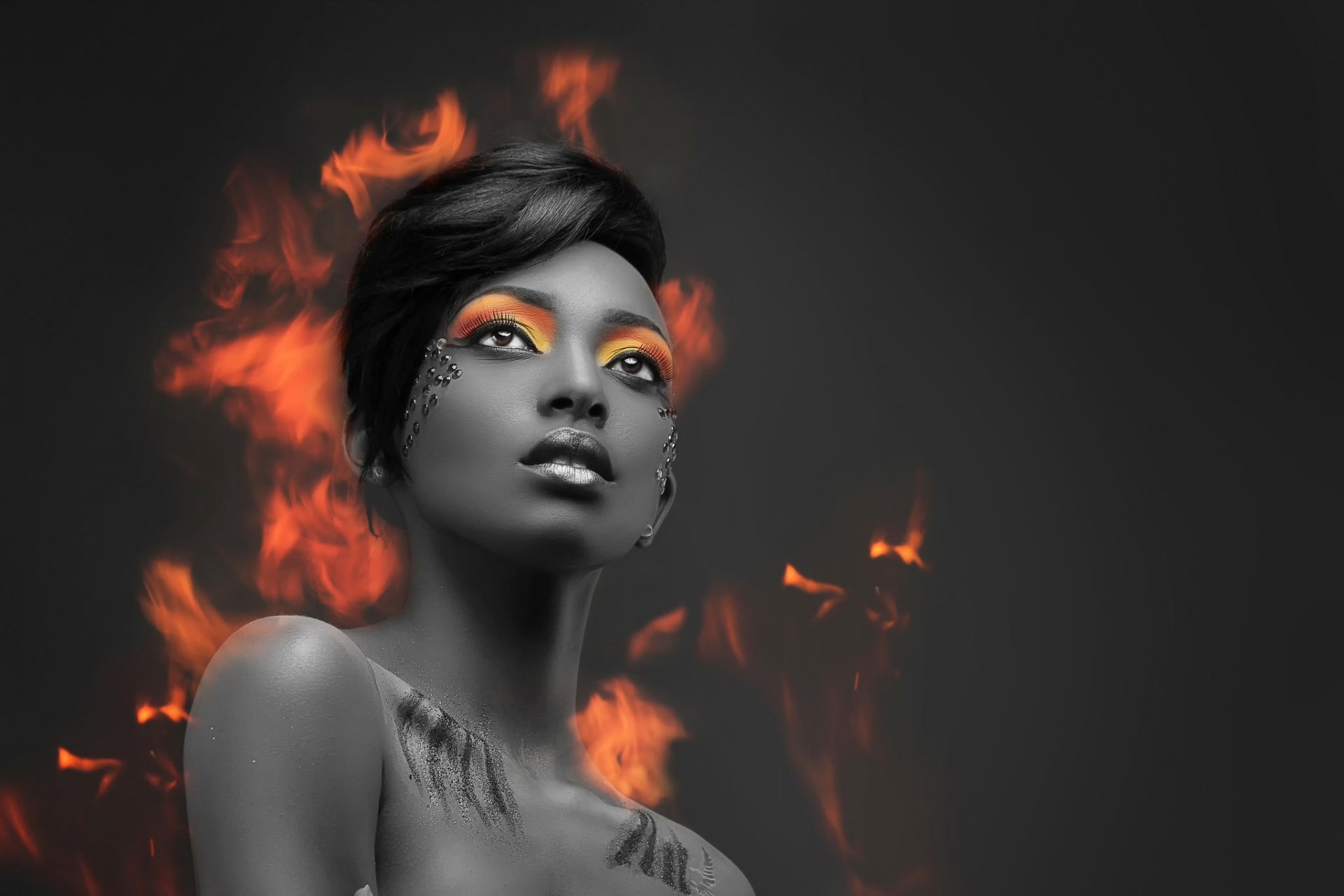 edición alternativa pheonix maquillaje fuego retrato