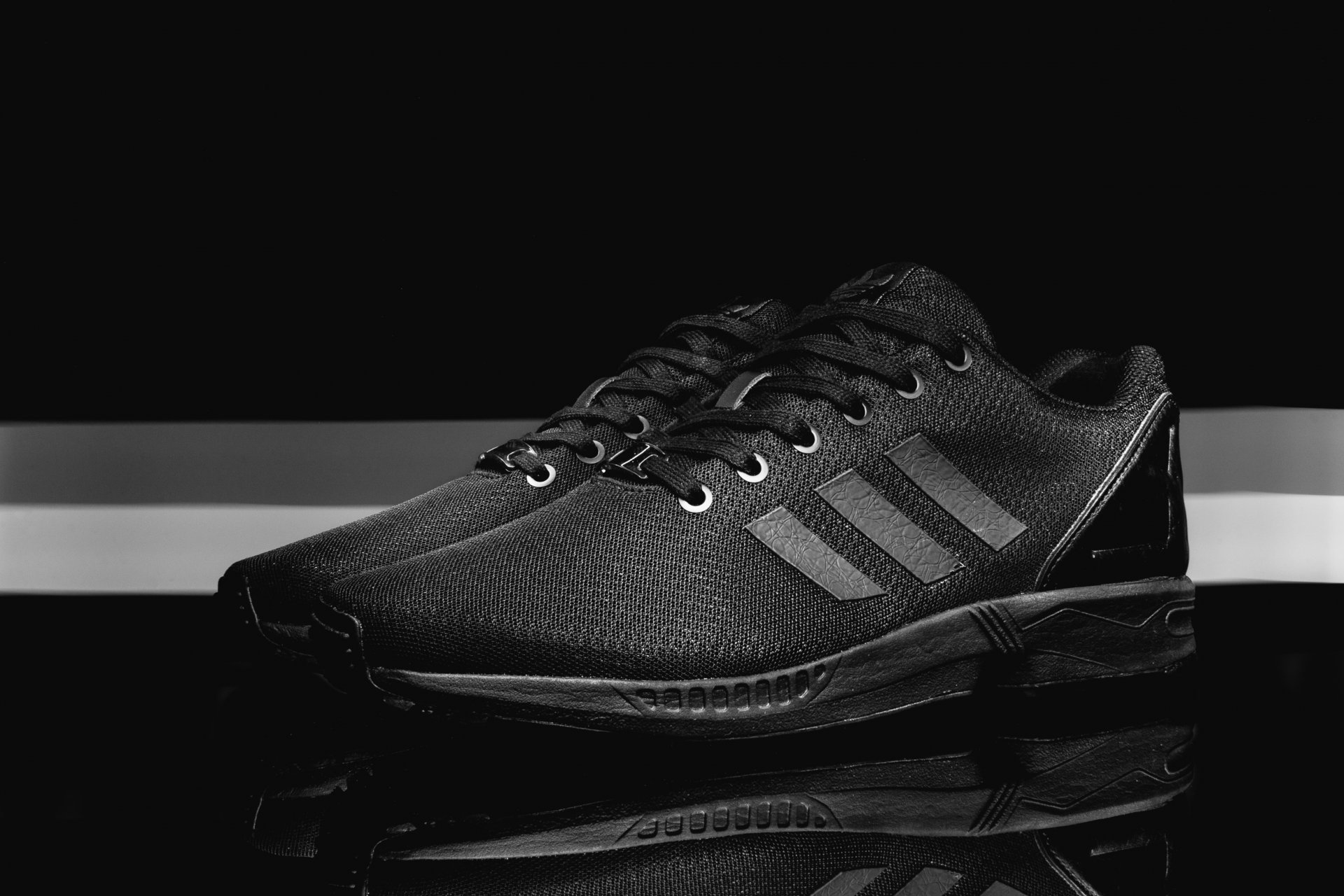 adidas zx-thread blackout adidas turnschuhe