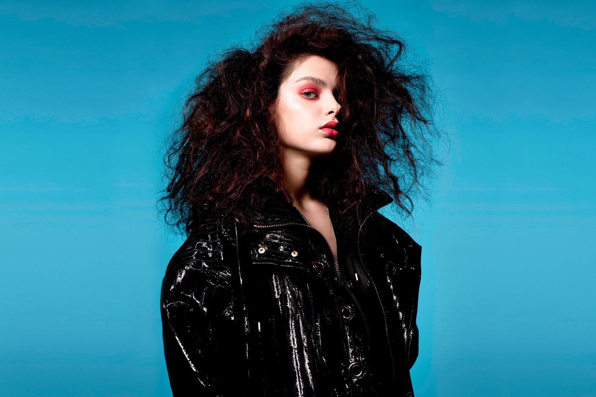 odeya rush maquillage magazine-v