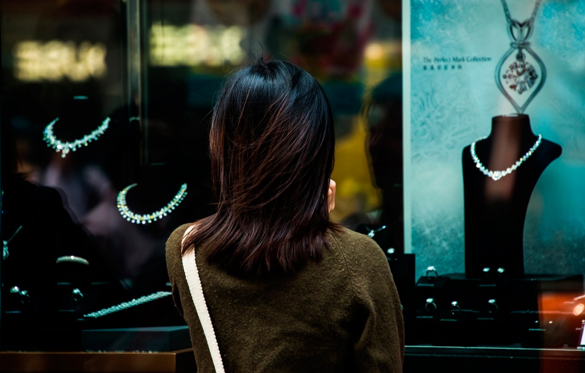 fille vitrine décoration