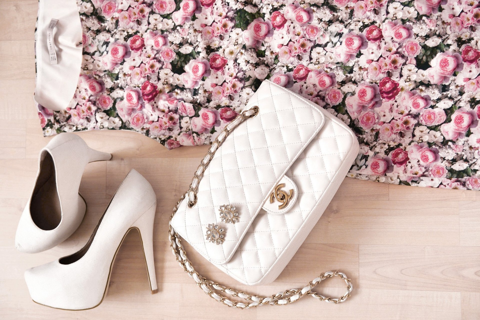 dress flower roses shoes white bag chanel clothing women style