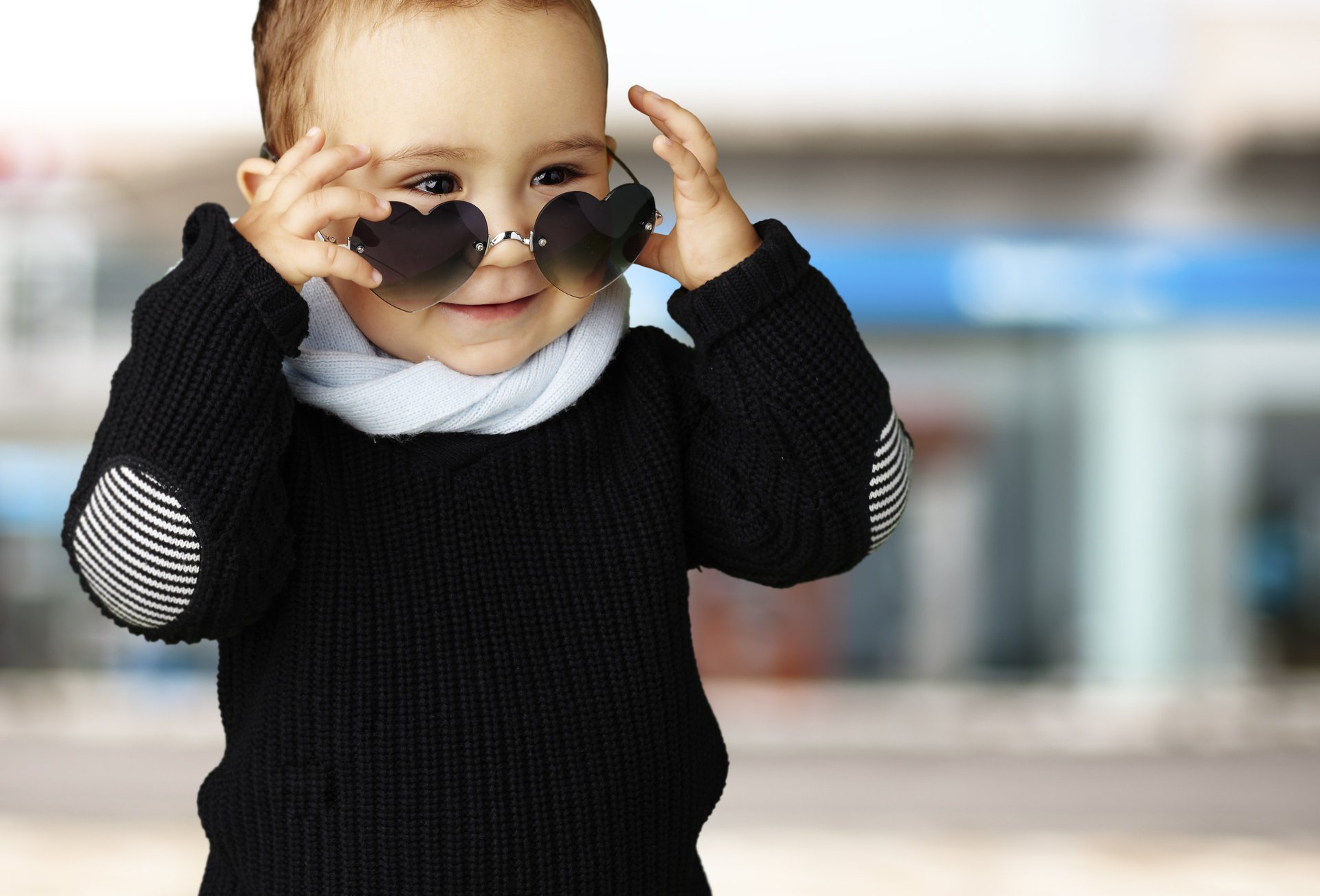 bebé gafas de sol calle niño estilo divertido corazón niños