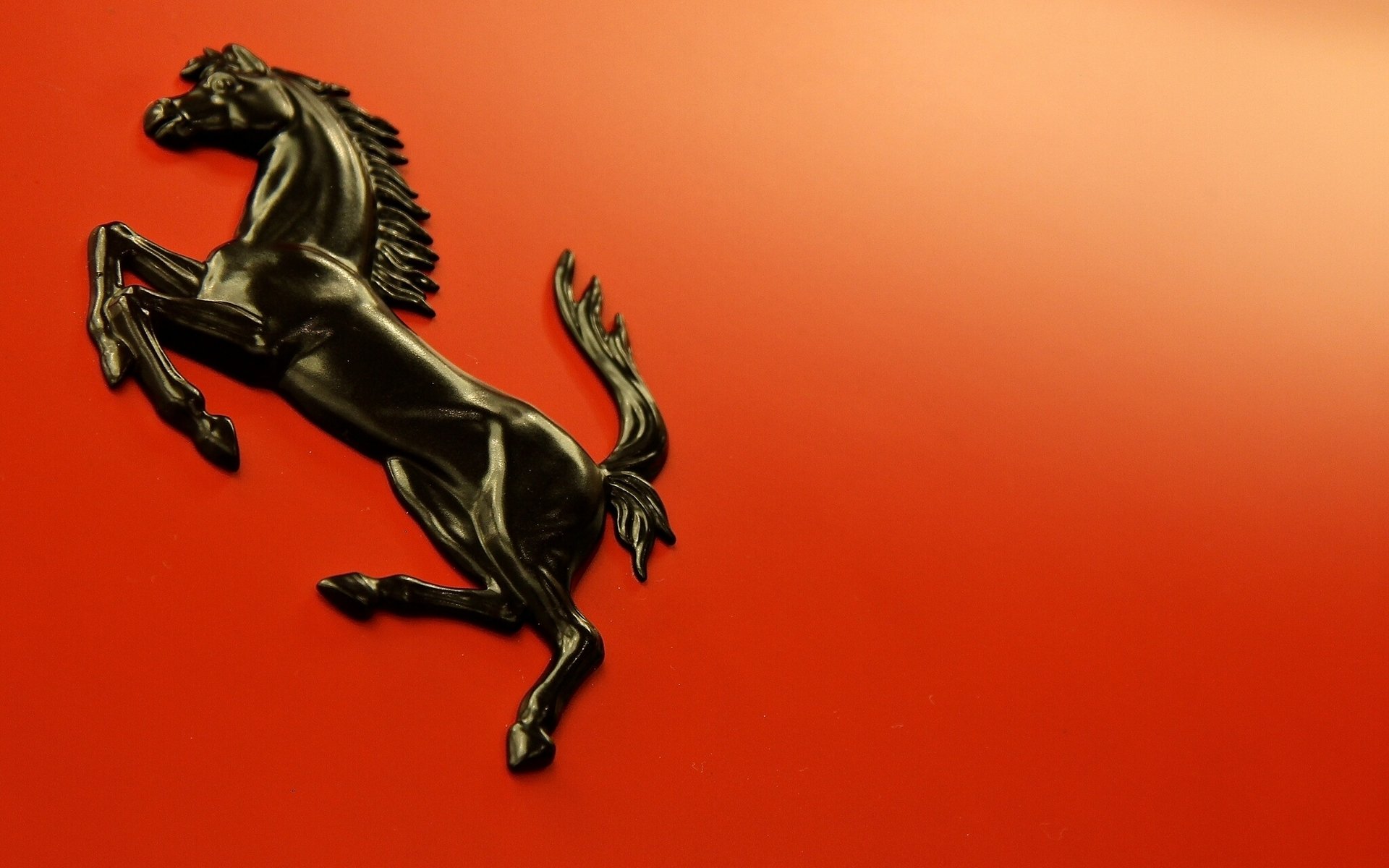 ferrari cavallo emblema