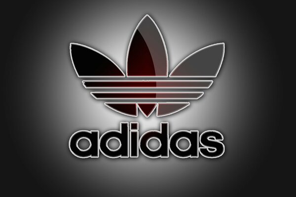 Jeu de lumière et d ombres mettra en évidence le logo Adidas