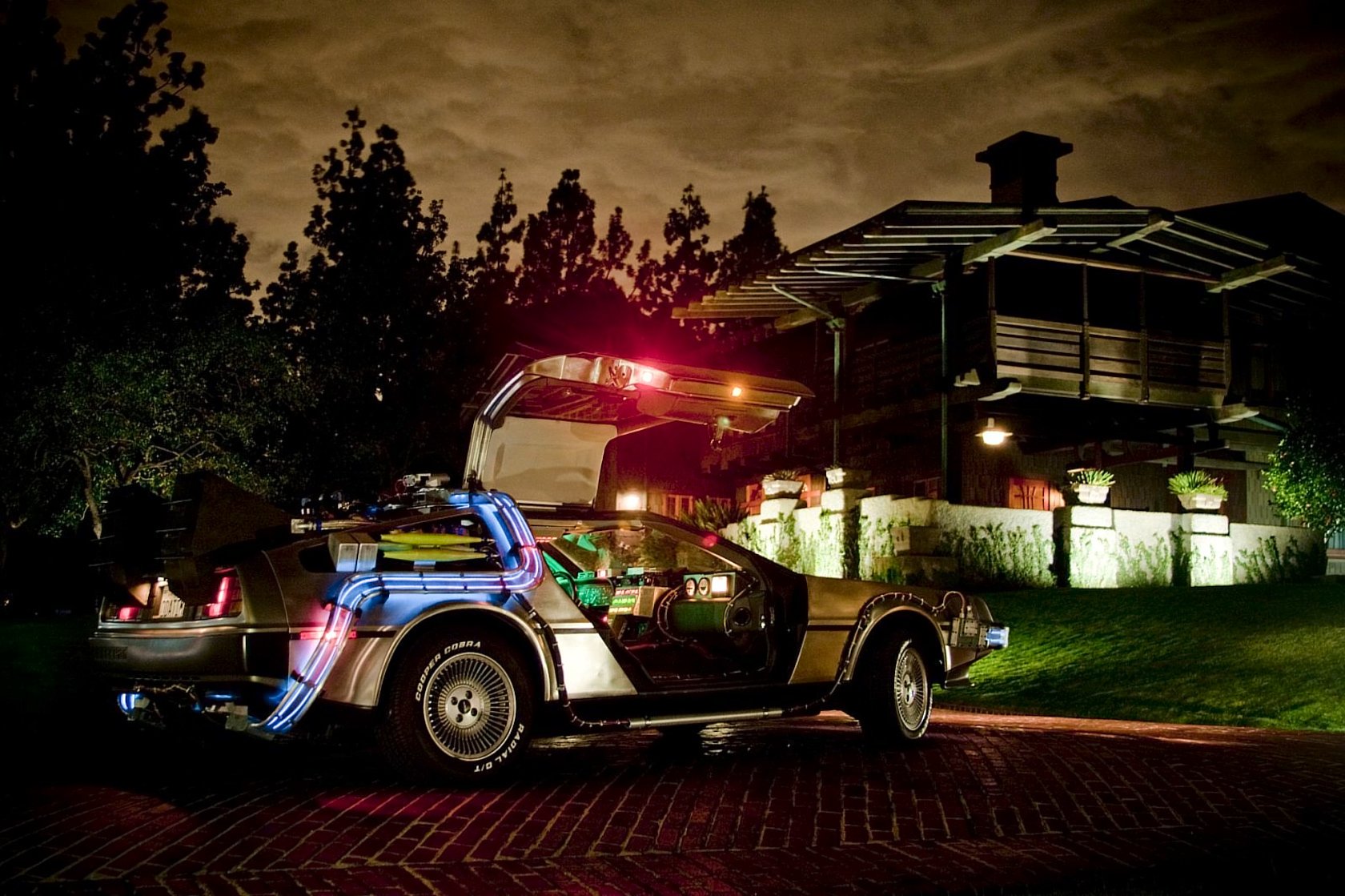 delorean dmc-12 regreso al futuro