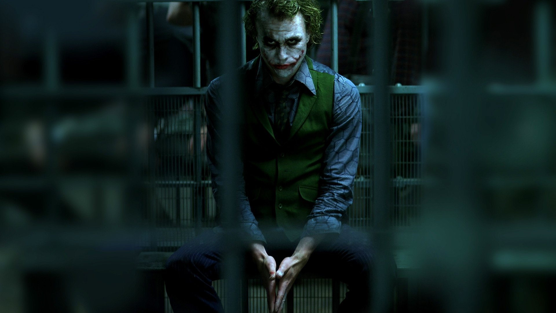 joker joker batman batman le chevalier noir prison