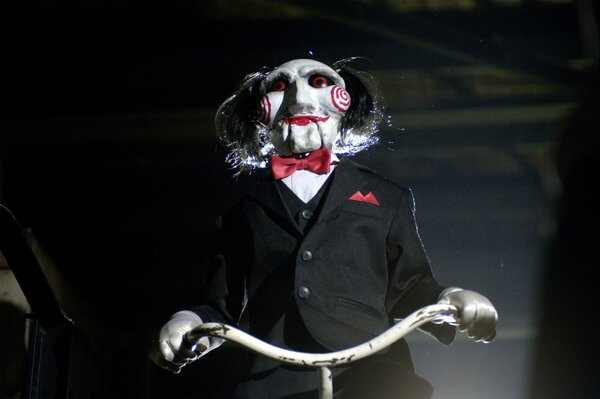 Il clown del film Saw