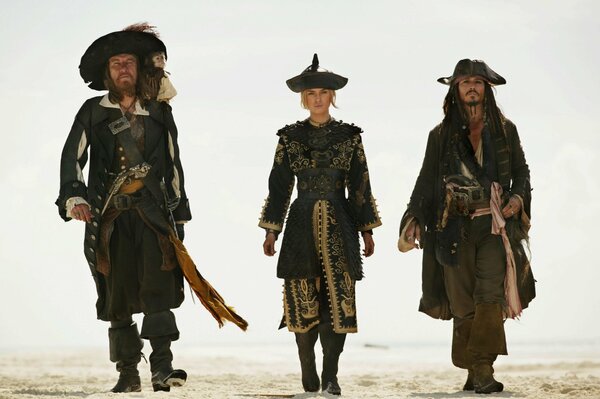 Pirati Dei Caraibi. Jack Sparrow, Barbosa ed Elizabeth Swann