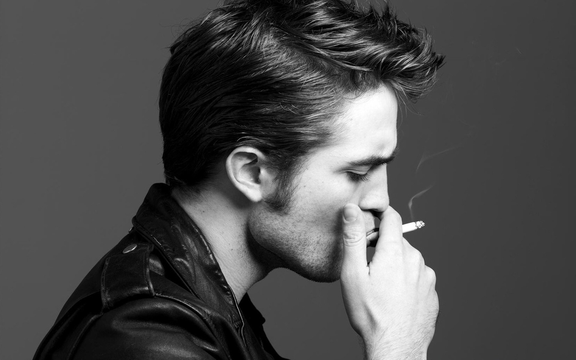 palenie profil robert pattinson dym