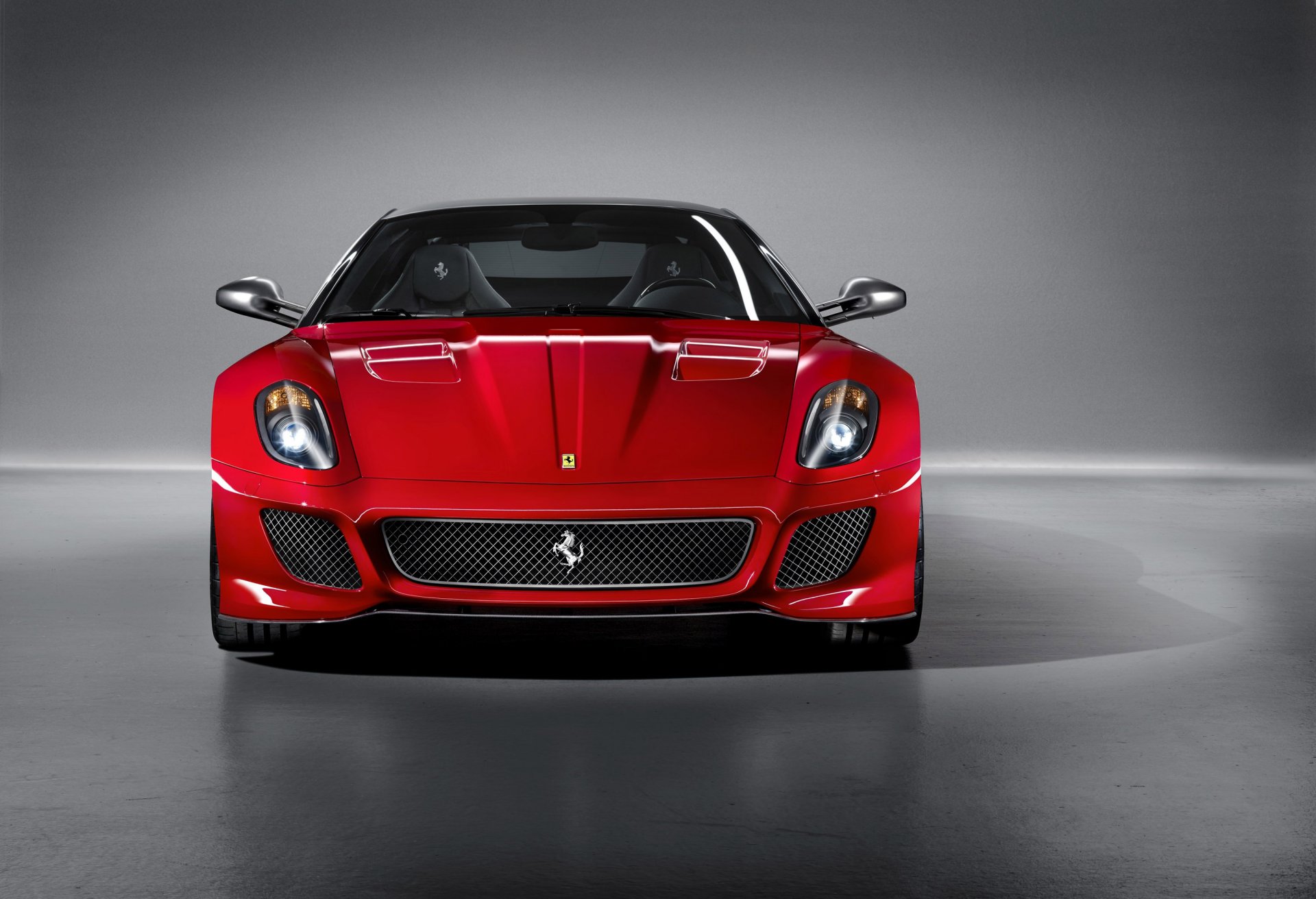 voiture supercar ferrari gto 2011