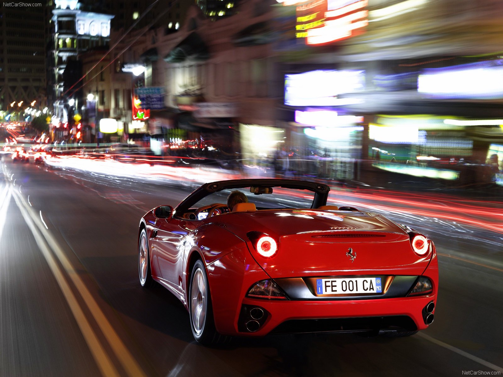 ferrari california velocidad carretera