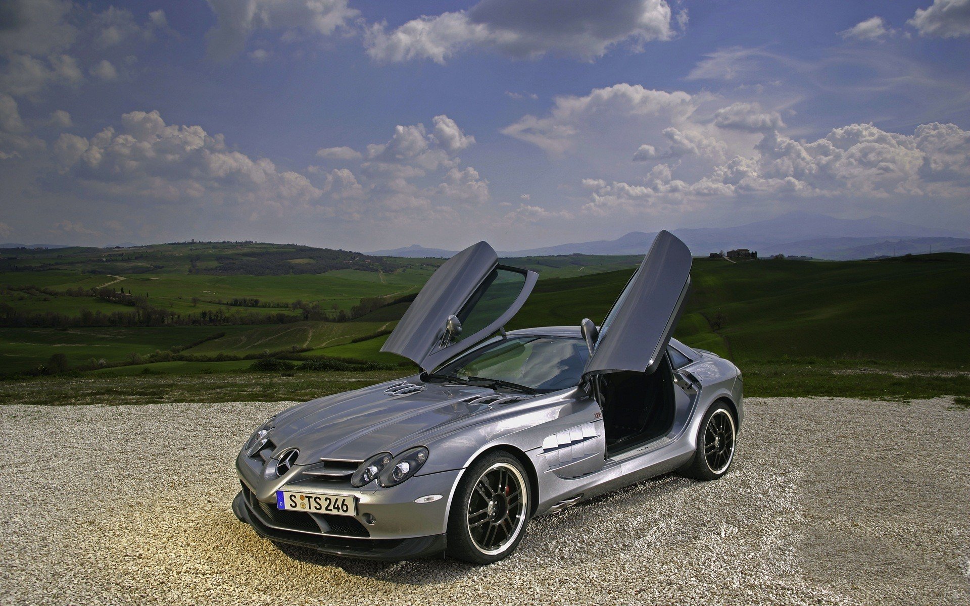 mercedes mercedes nubes puertas