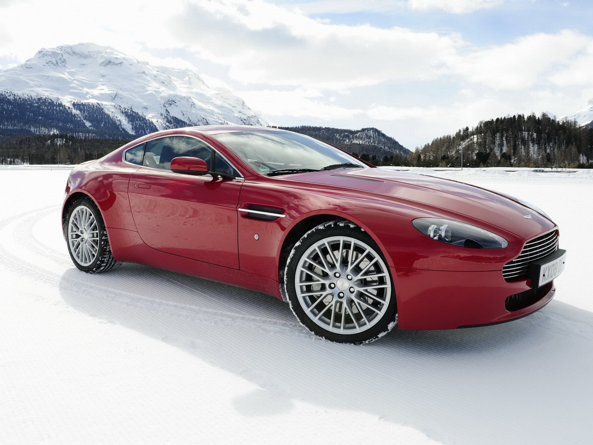 aston martin inverno neve