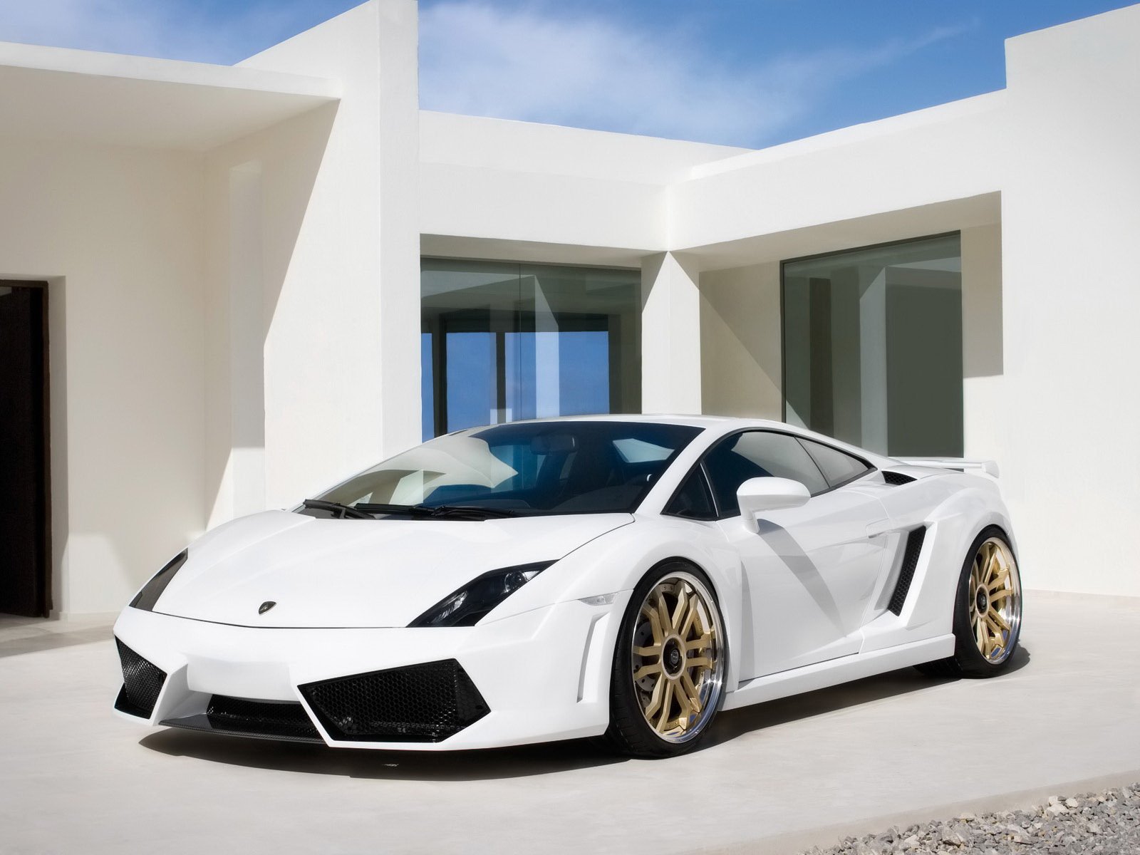 lamborghini bianco casa