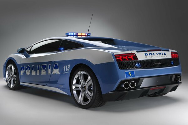 Lamborghini gallardo en bleu pour la police