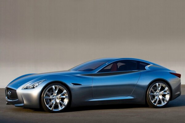 Imagen conceptual del coche Infiniti