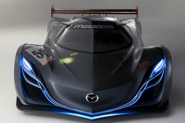 Mazda Furai concepto frente neón mazda furai