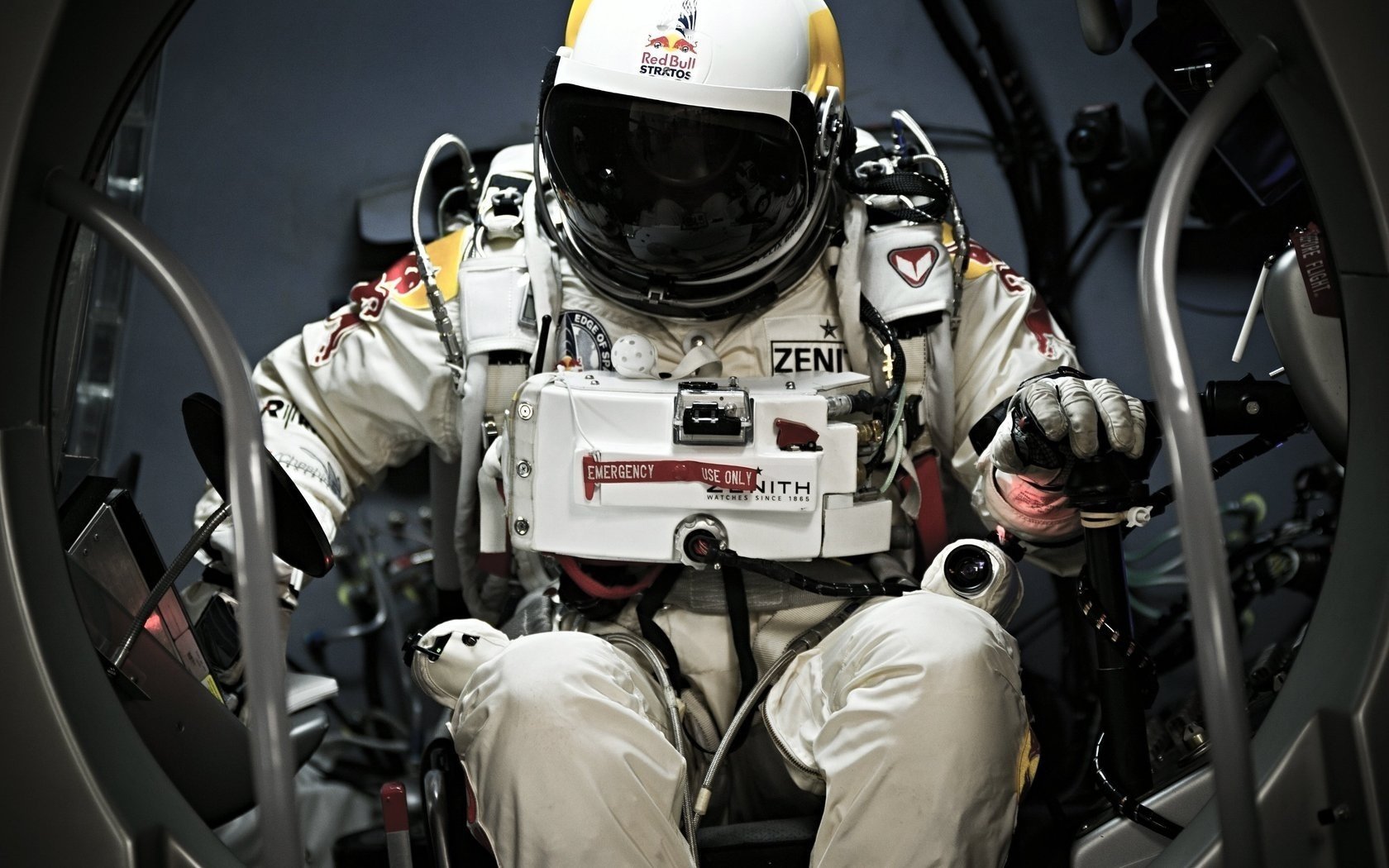 felix baumgartner red bull