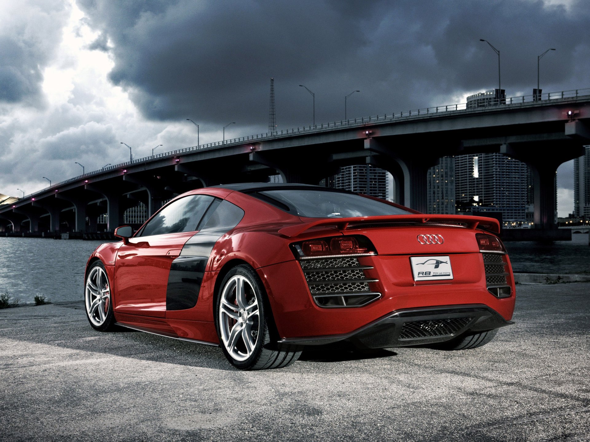 audi red bridge