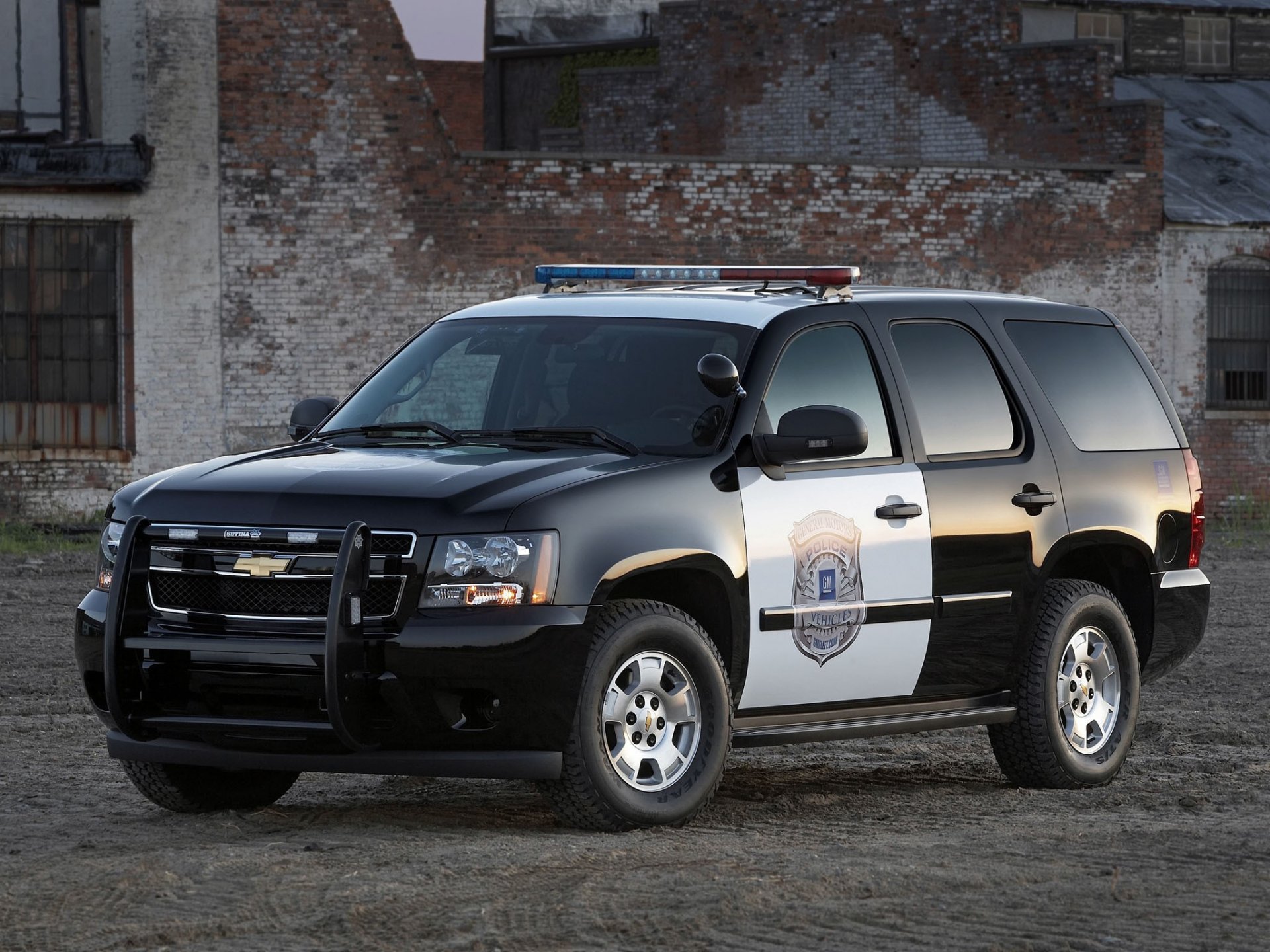 chevrolet jeep policía