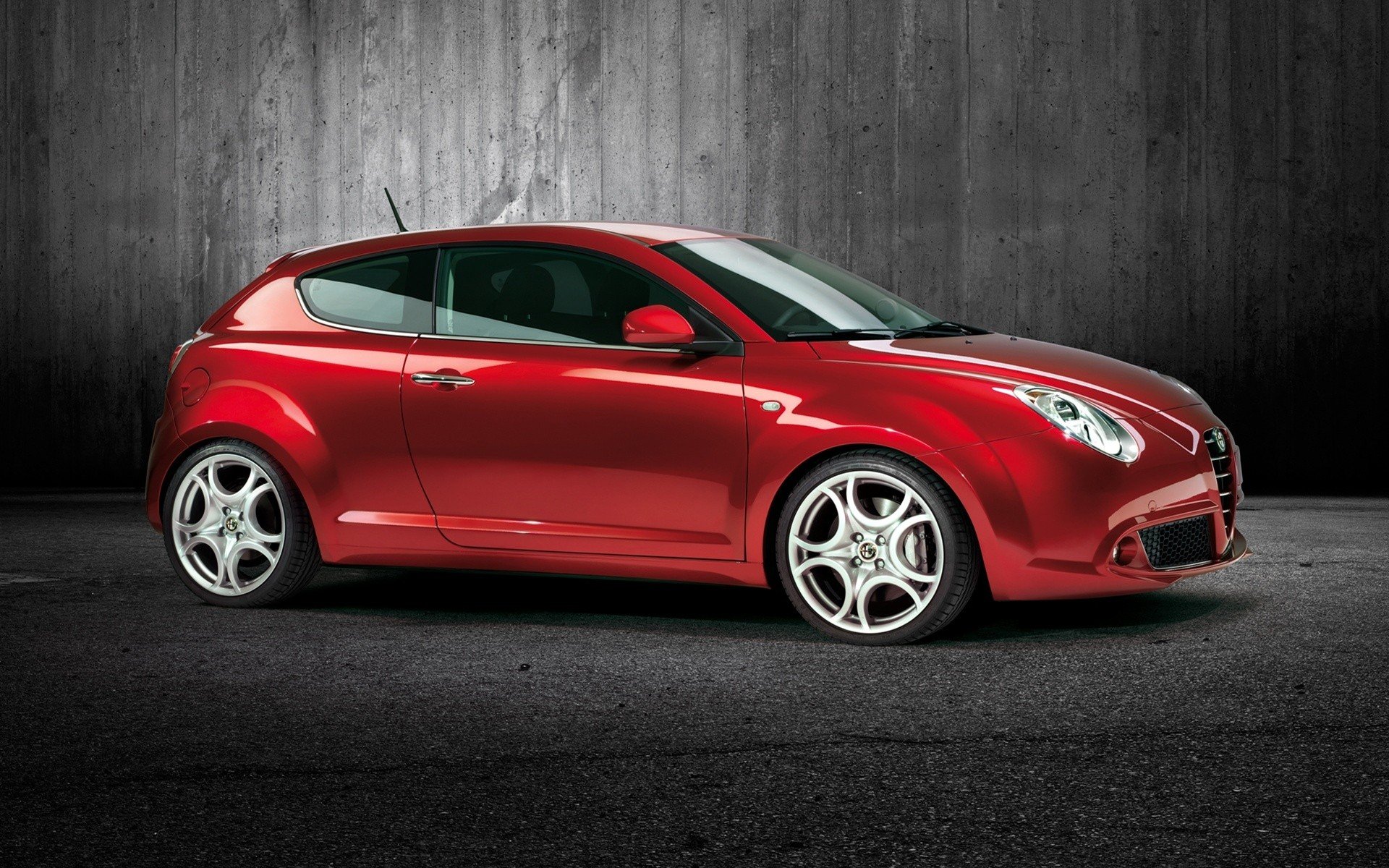 alfa romeo mito czerwony