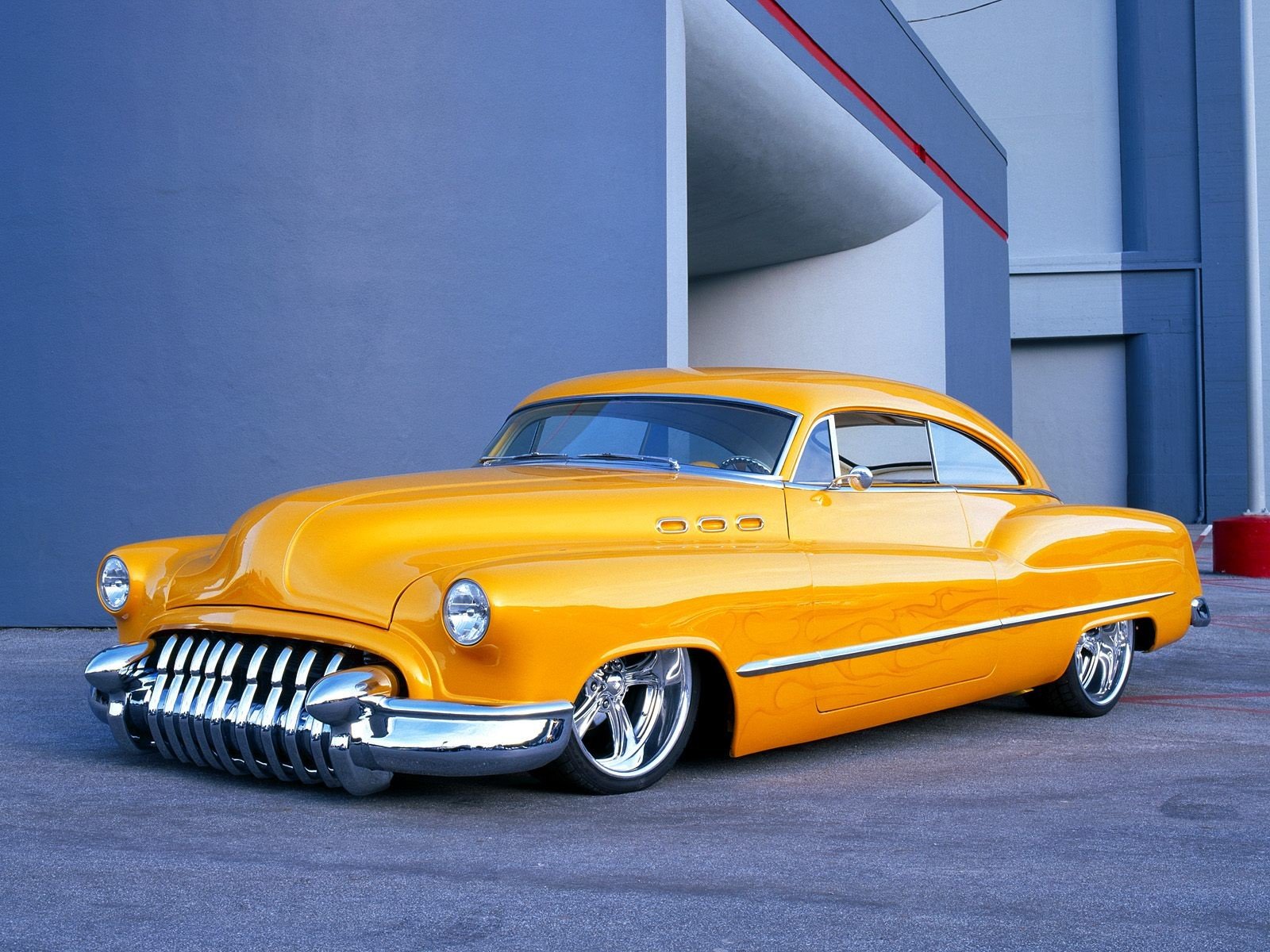 buick giallo personalizzato