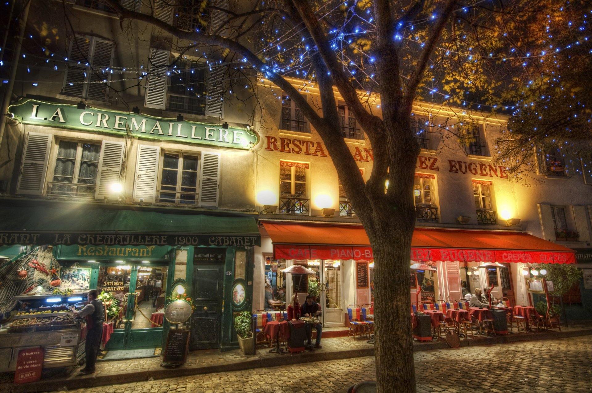 la cremaillere francia gente calle luces