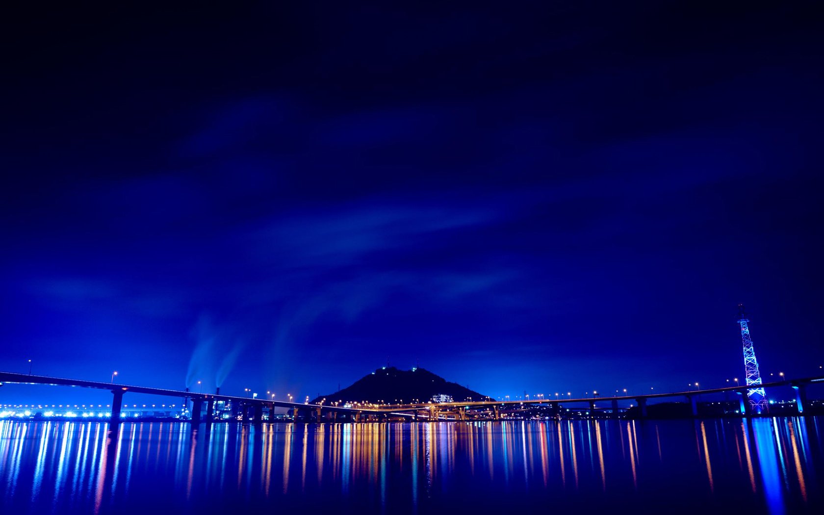 bridge night light