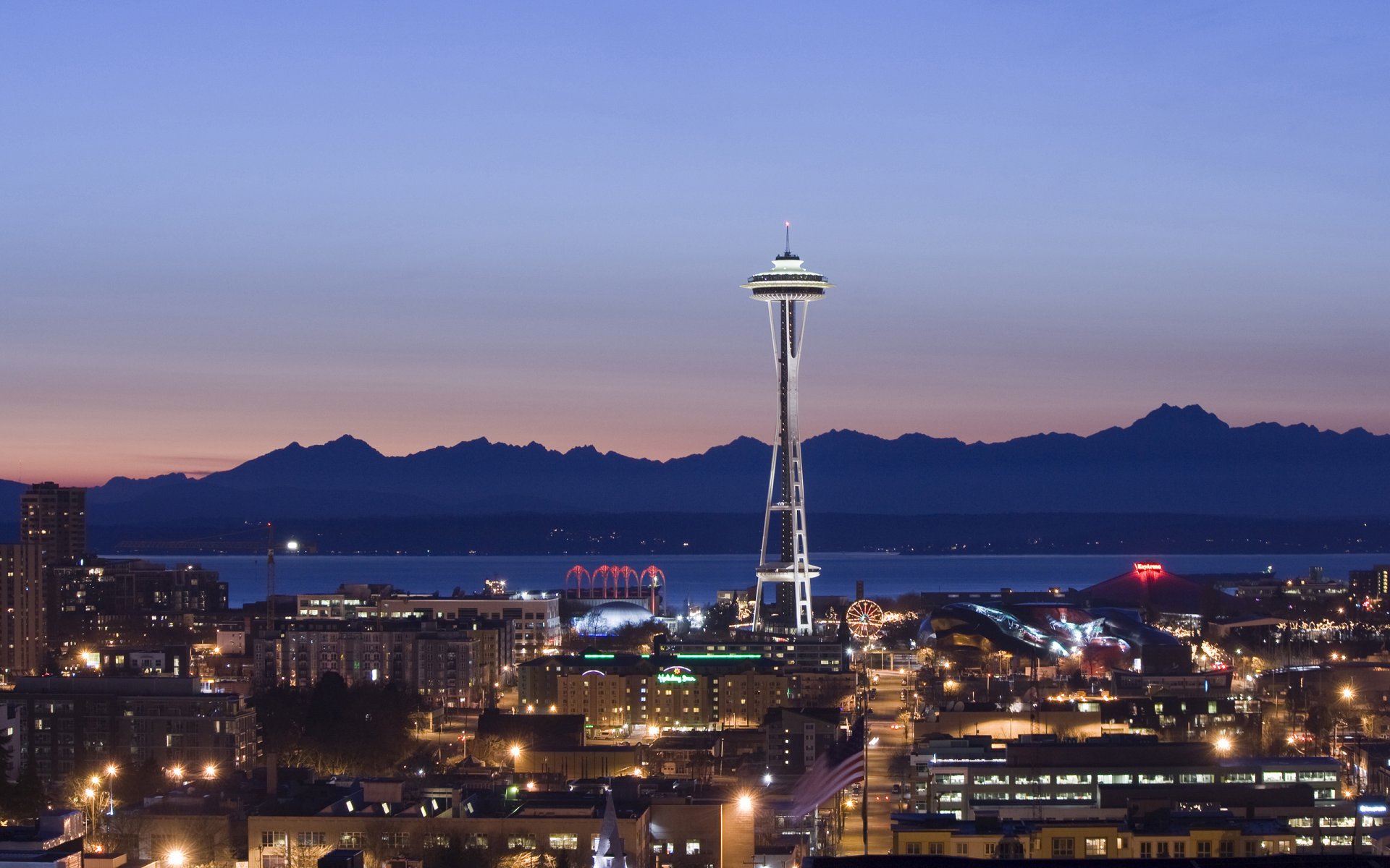 seattle torre sera montagne space needle