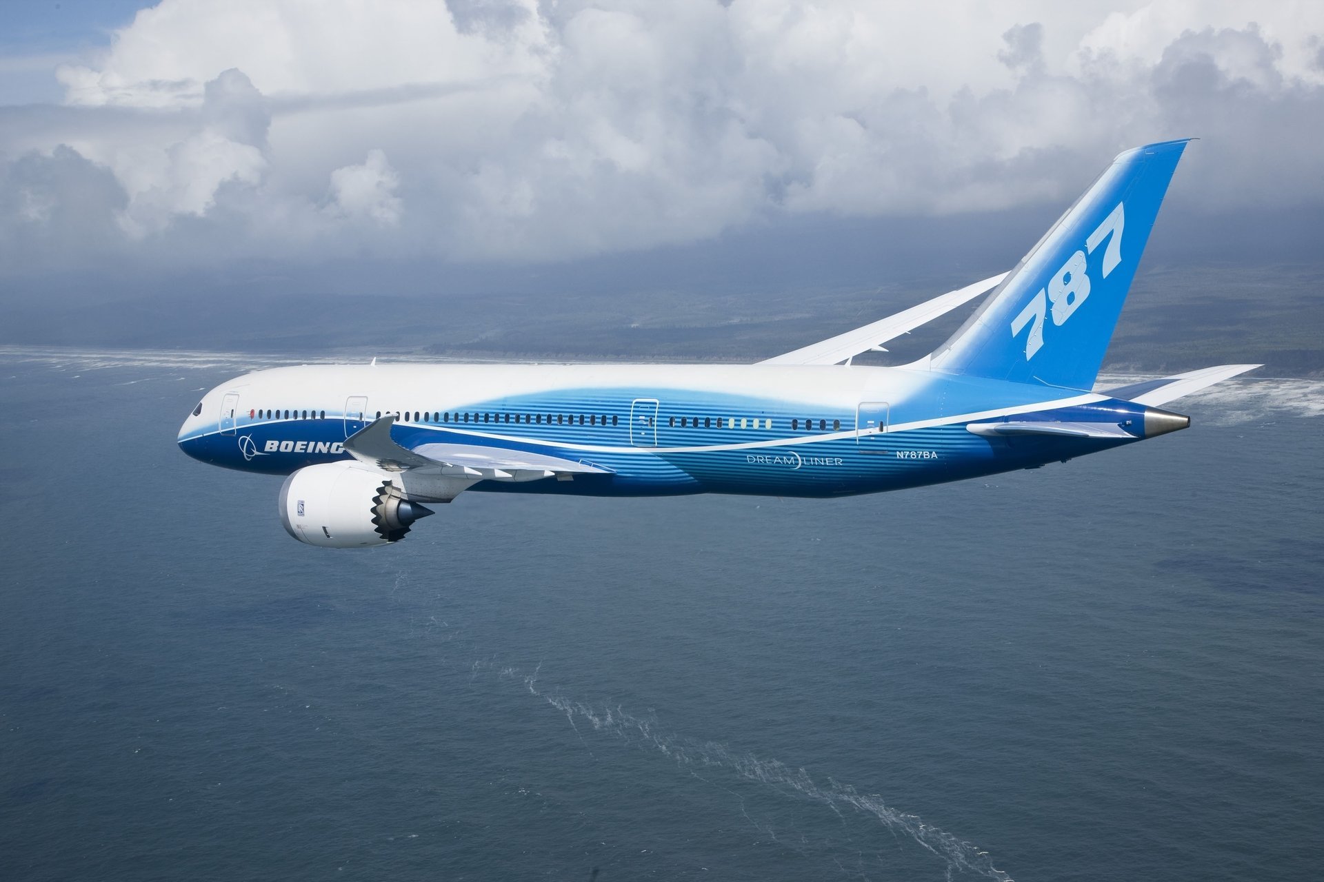 боинг dreamliner boeing полет облака 787