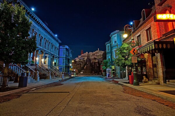 Rues de la ville nocturne de San Francisco