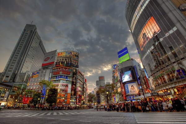 Cloudy Japanese sunset in Shibuya