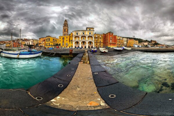 Città sull Acqua Barca Ponte