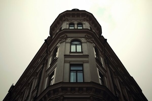 Arquitectura Suiza Estocolmo y el cielo