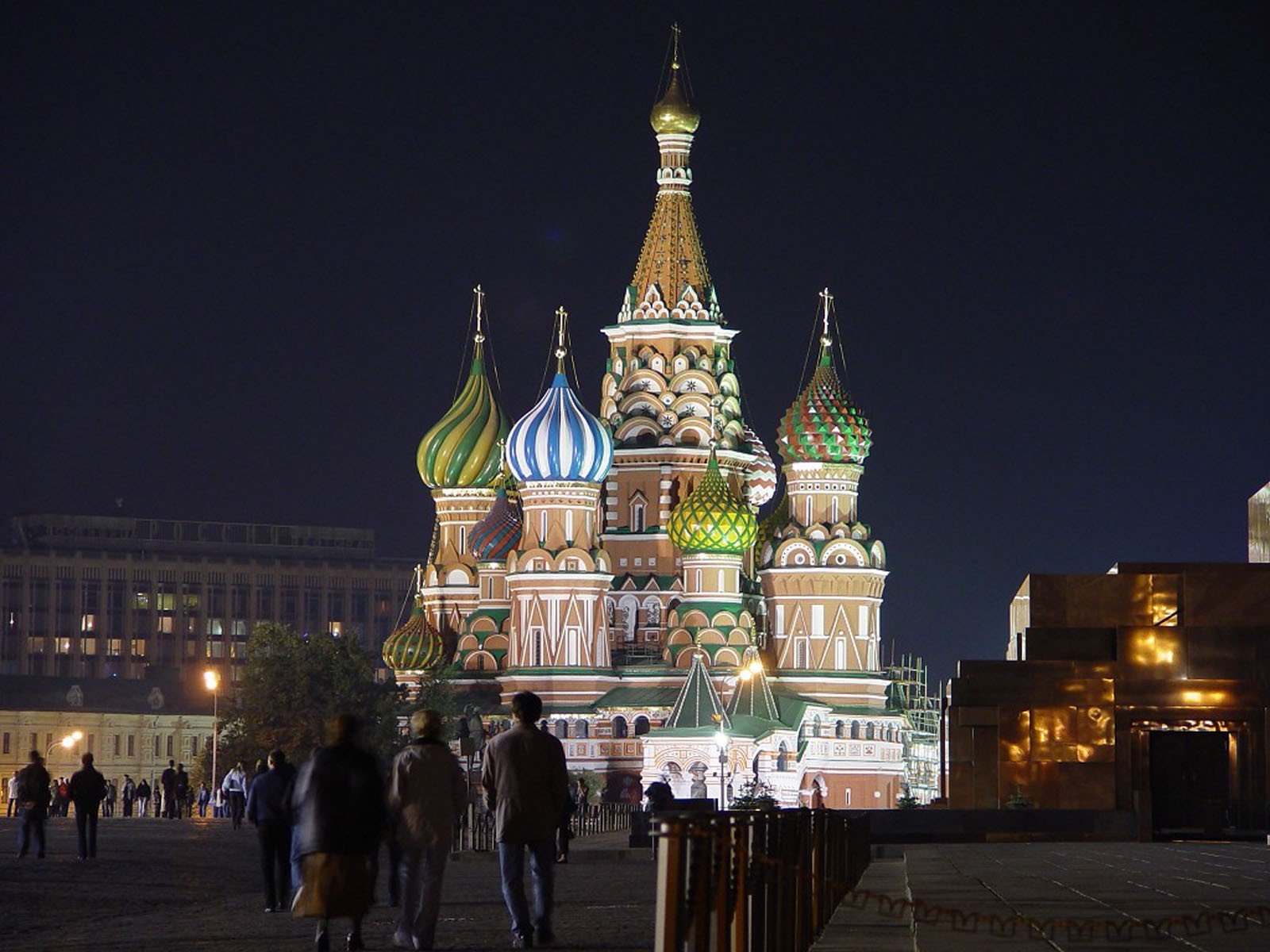 t. basil s cathedral moscow square