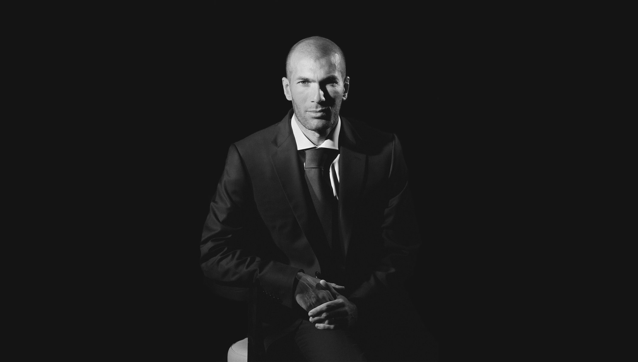 zidane futbolista hombre fondo zinedine zidane zizou negro