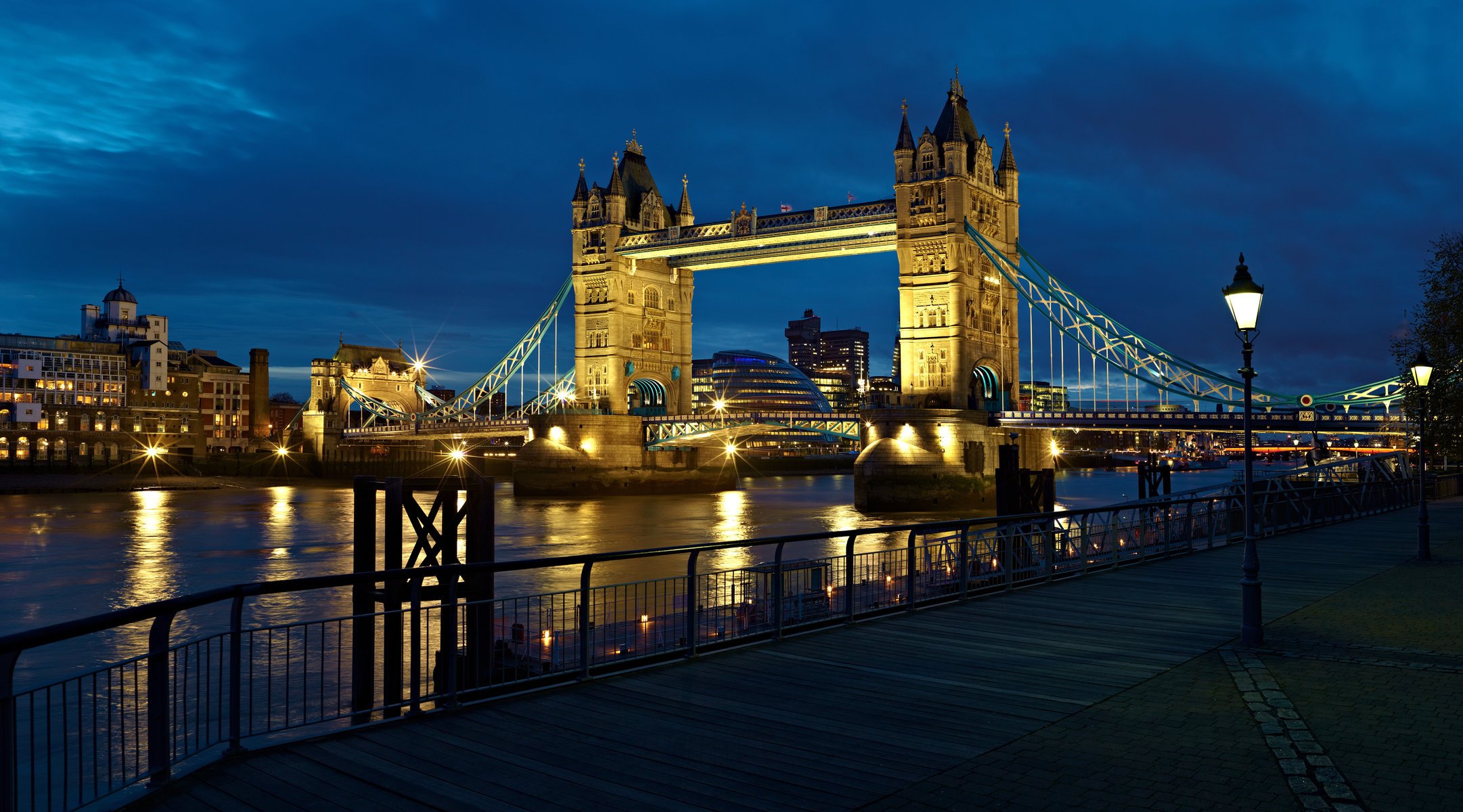 londra londra inghilterra regno unito night river city thames light lantern tower bridge